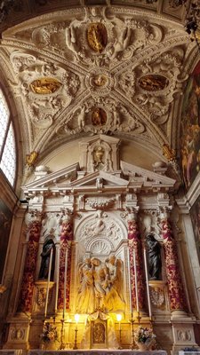 산 줄리안 성당 (키에사 디 산 줄리안)